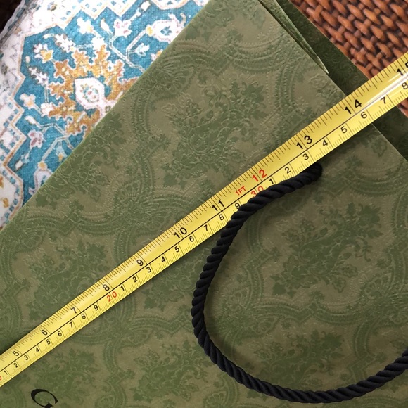 Authentic Gucci from Italy paper bag. - Picture 8 of 9